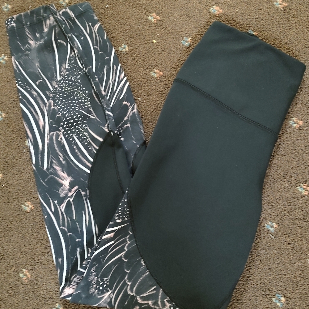 Nike Dri-Fit Women's Black Leggings